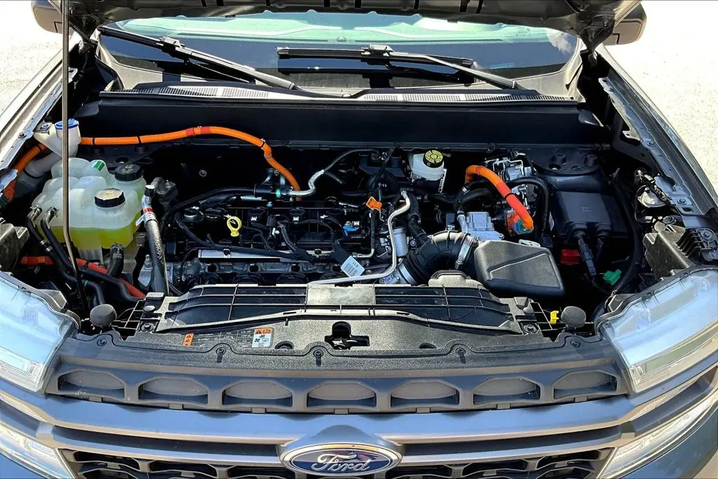 2024 Ford Maverick - $27,998