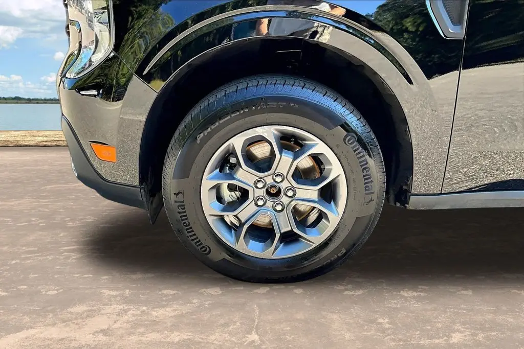 2026 Ford Maverick - $32,795