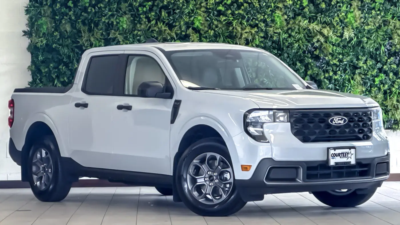 Preowned 2025 Ford Maverick XLT for Sale