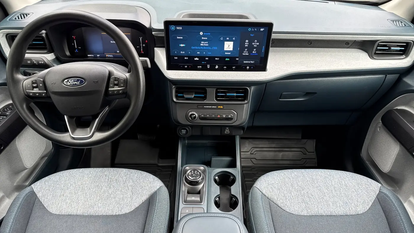 2025 Ford Maverick XLT