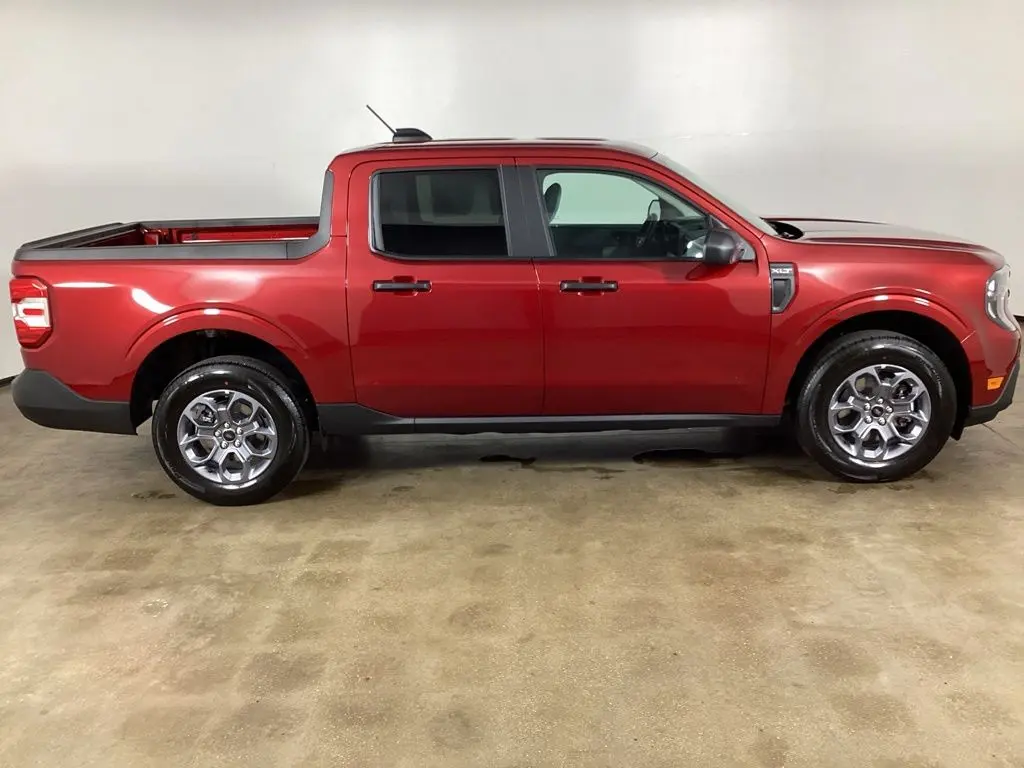 2026 Ford Maverick - $33,278