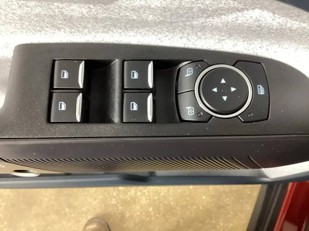 2026 Ford Maverick - $33,225