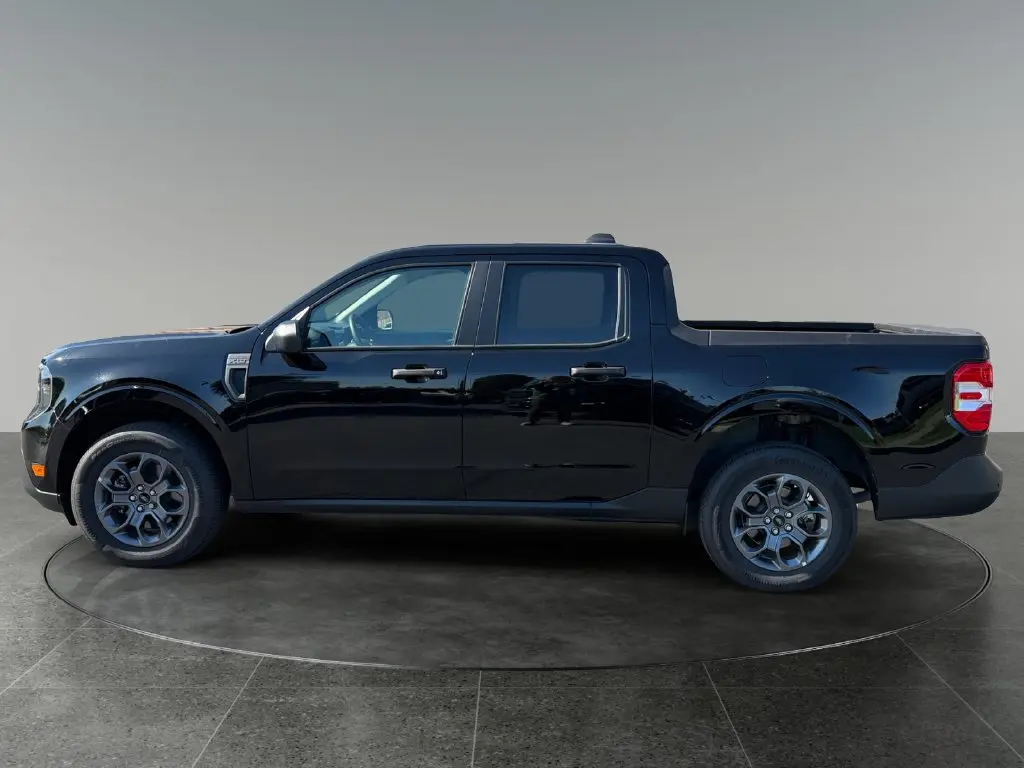 2025 Ford Maverick - $31,778
