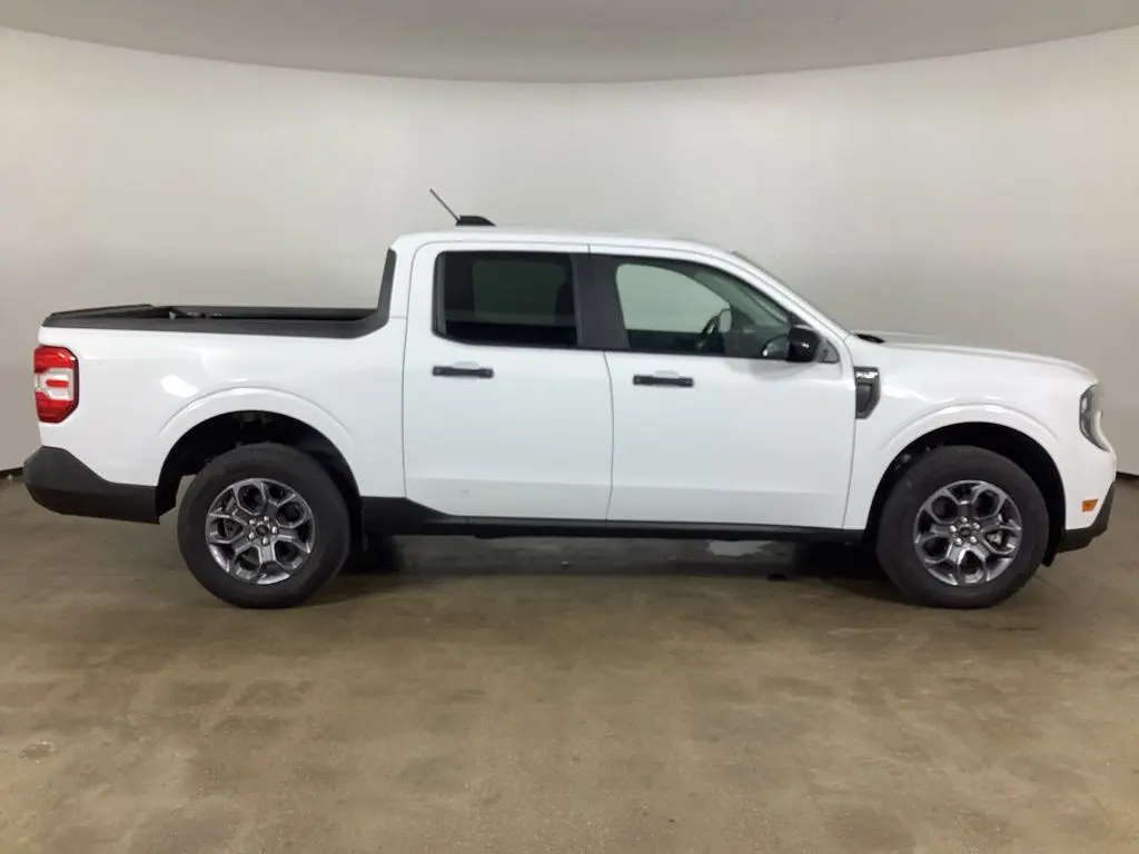 2025 Ford Maverick - $29,564