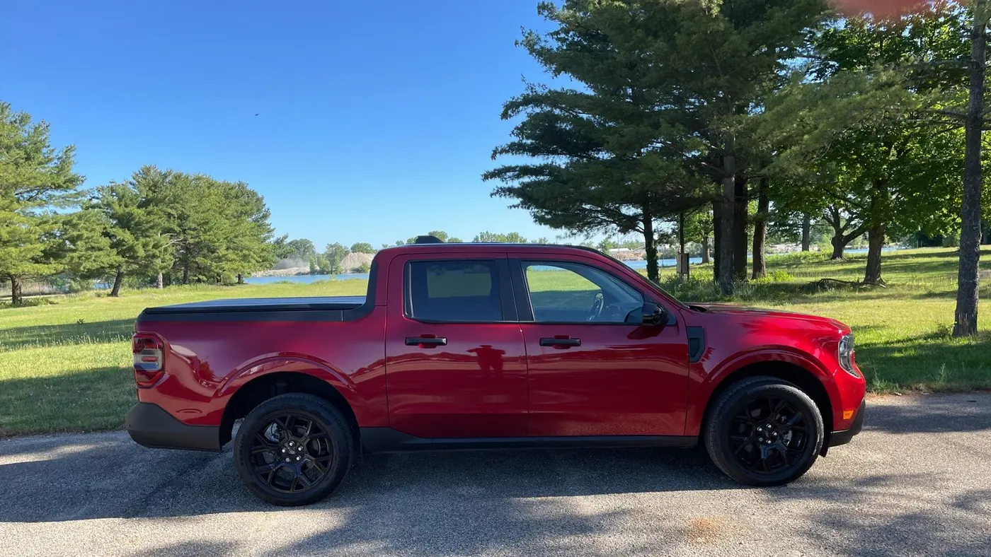 2025 Ford Maverick XLT