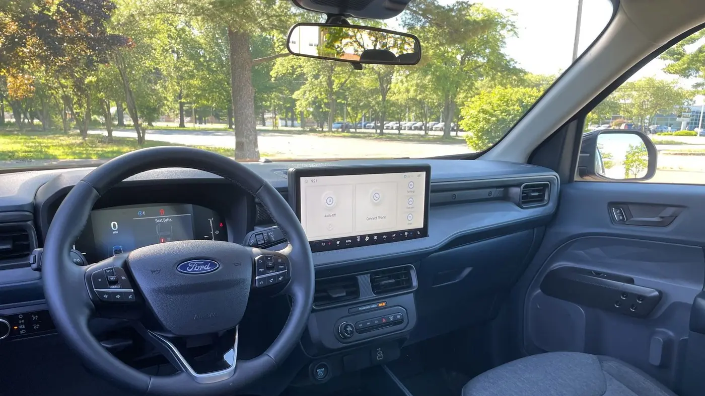 2025 Ford Maverick XLT