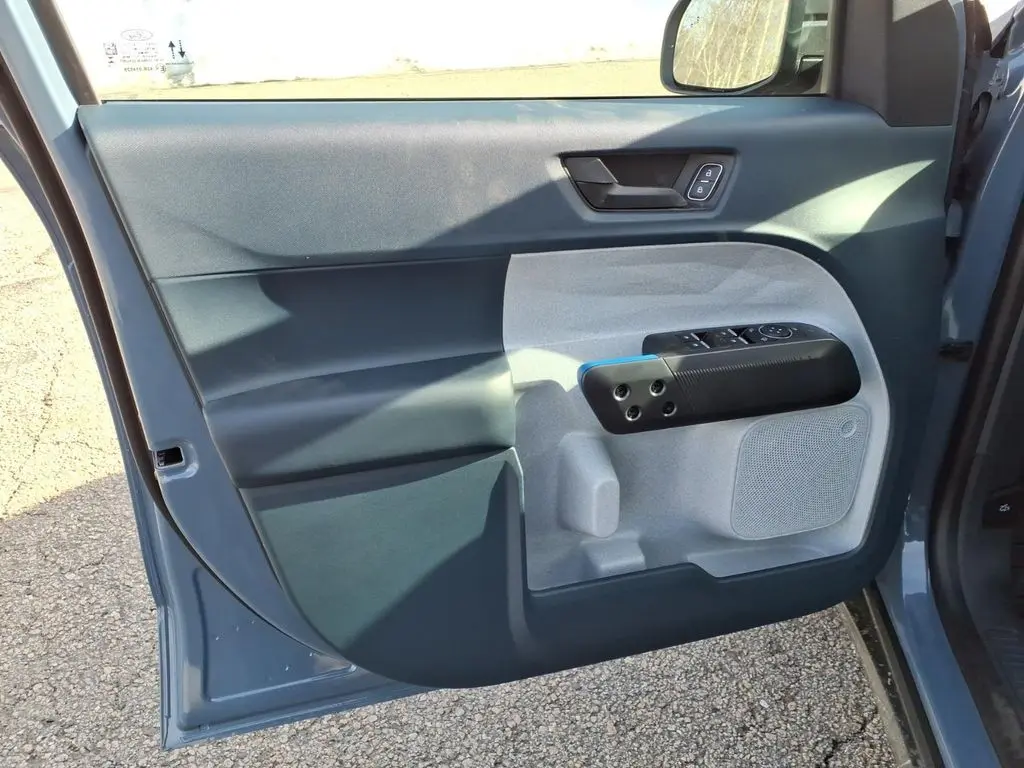 2026 Ford Maverick - $32,800