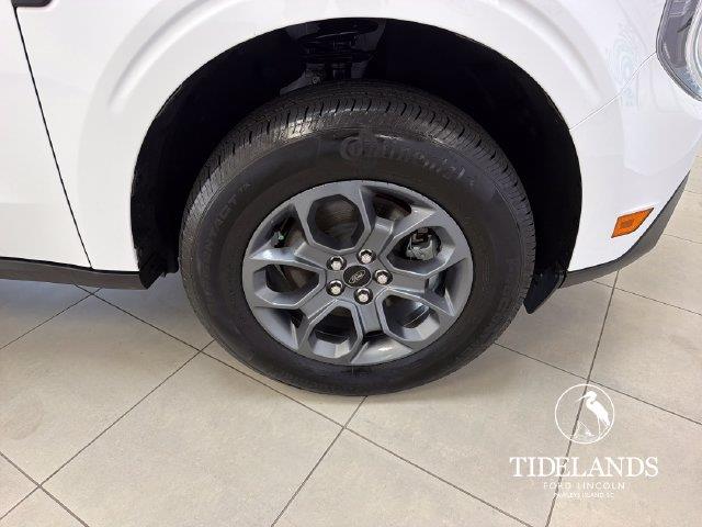 2025 Ford Maverick - $29,940