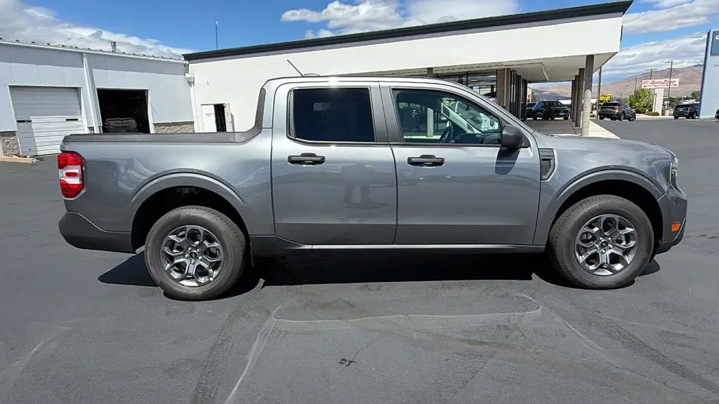 2026 Ford Maverick - $31,495