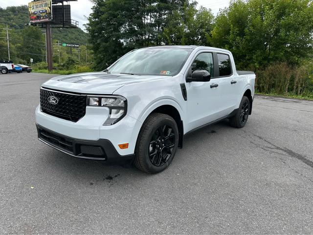 2025 Ford Maverick XLT — photo 1 of 12