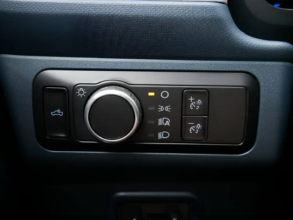 2025 Ford Maverick - $30,845