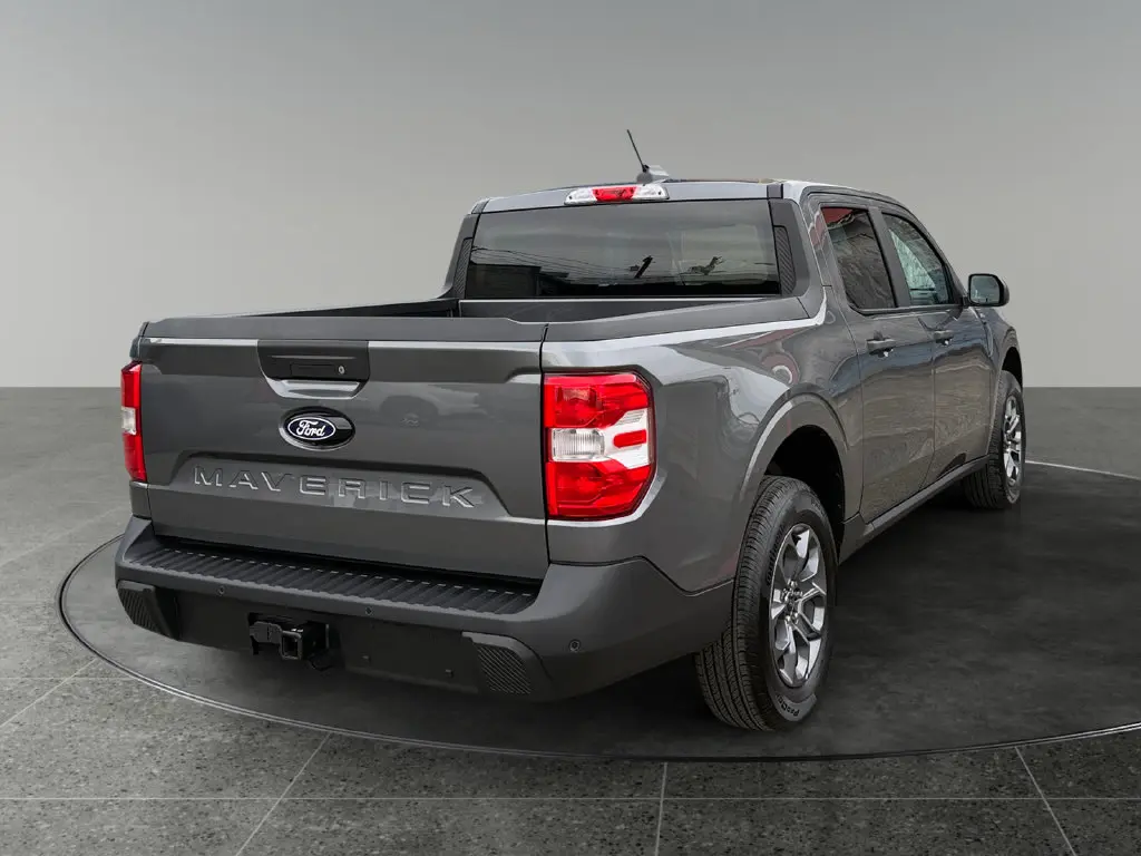 2025 Ford Maverick - $32,778