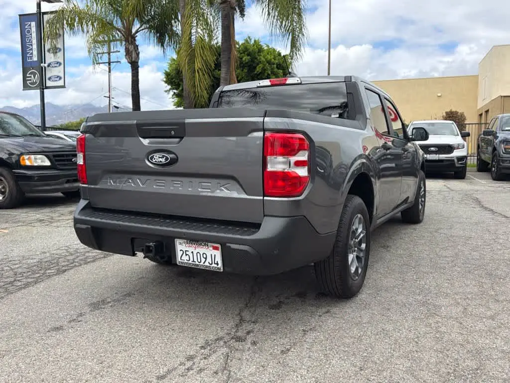 2026 Ford Maverick - $33,698