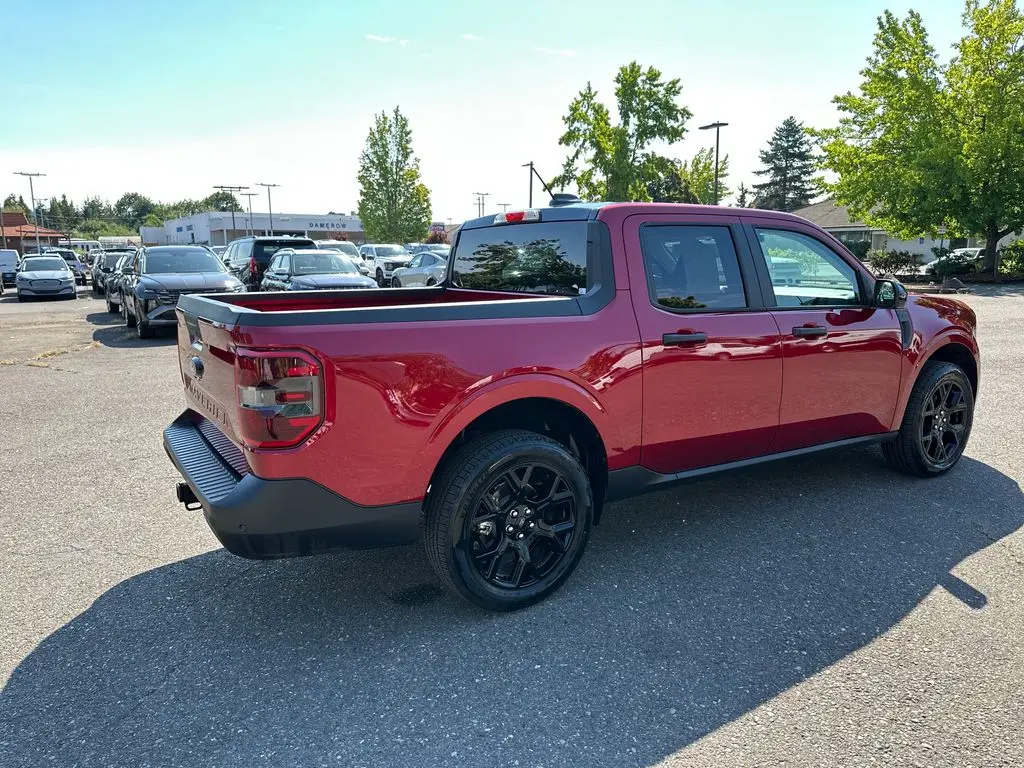 2026 Ford Maverick - $37,805
