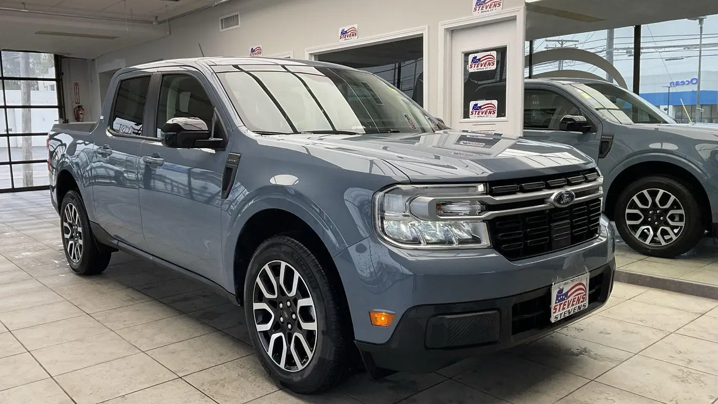 Preowned 2024 Ford Maverick Lariat for Sale