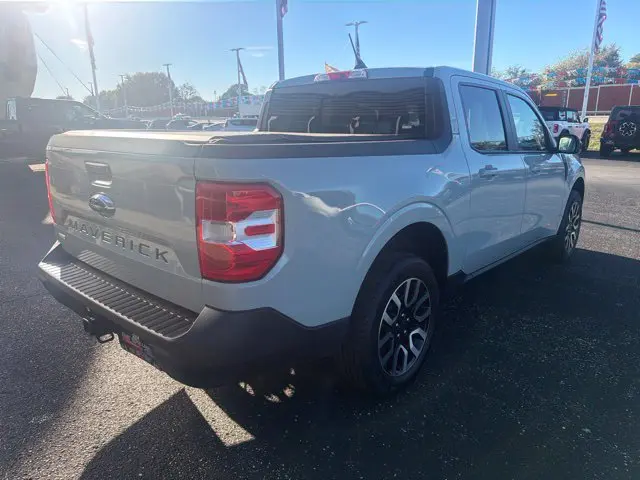 2024 Ford Maverick - $31,990