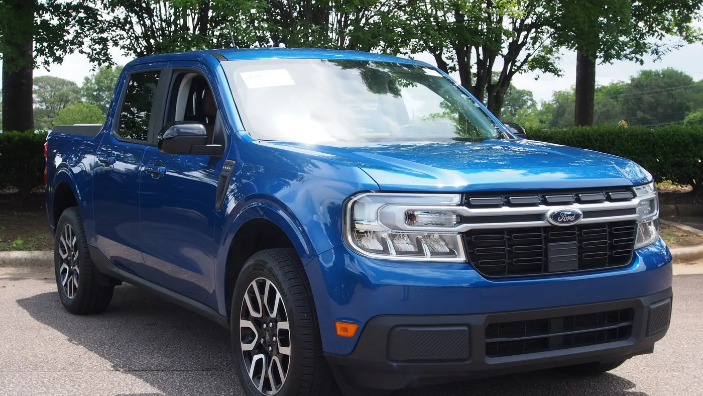 Preowned 2024 Ford Maverick Lariat for Sale