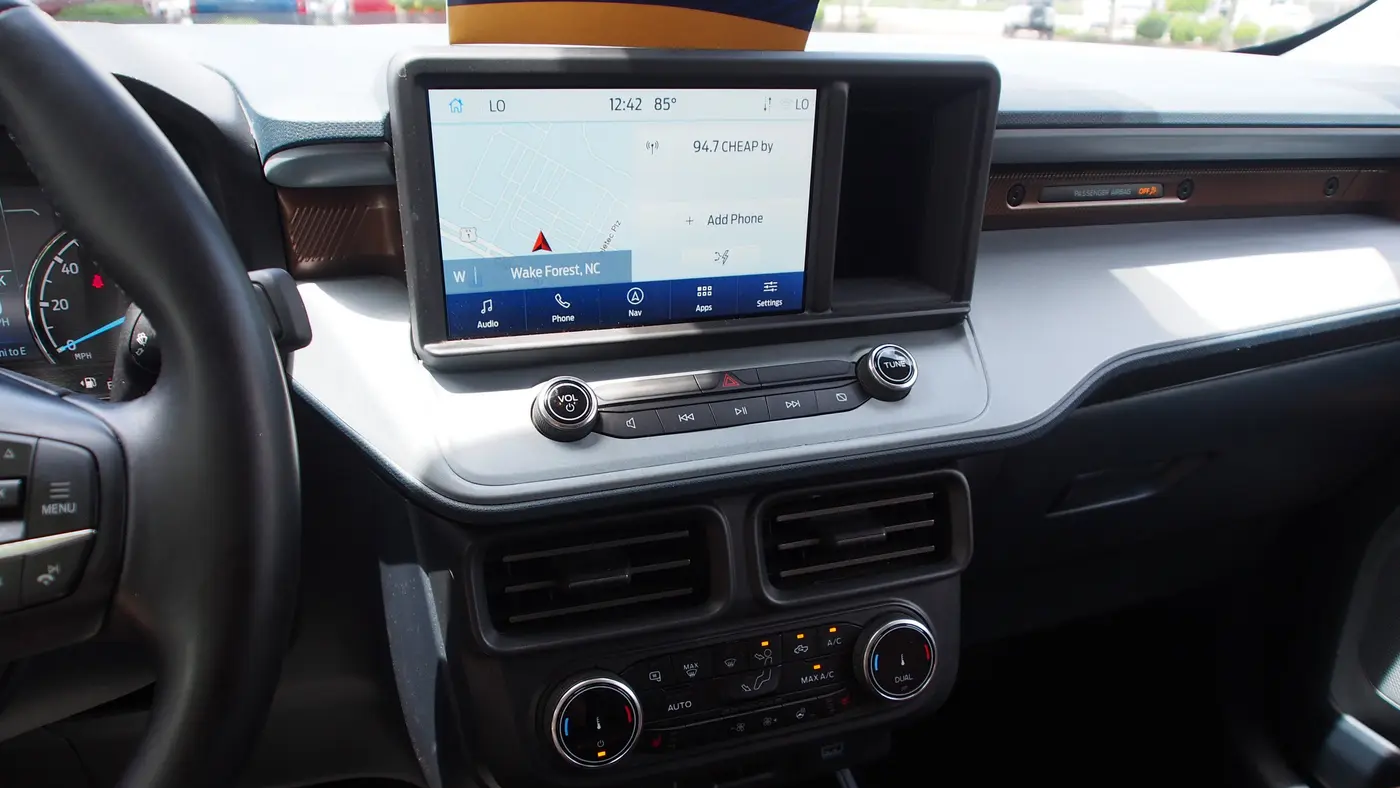 2024 Ford Maverick Lariat