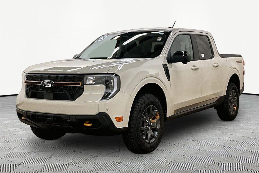 2025 Ford Maverick - $37,313