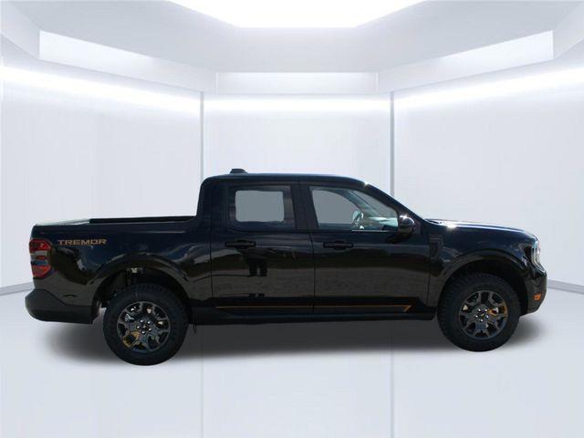 2025 Ford Maverick - $38,995