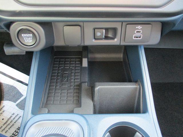 2025 Ford Maverick - $38,995
