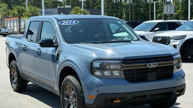 2024 Ford Maverick Lariat