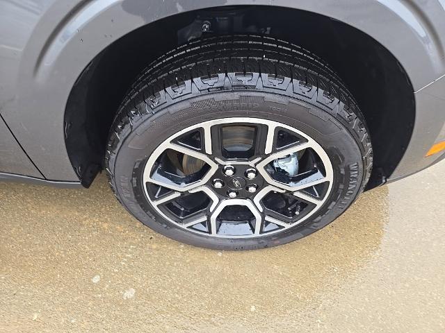 2026 Ford Maverick - $39,113
