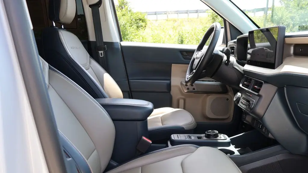 2025 Ford Maverick Lariat