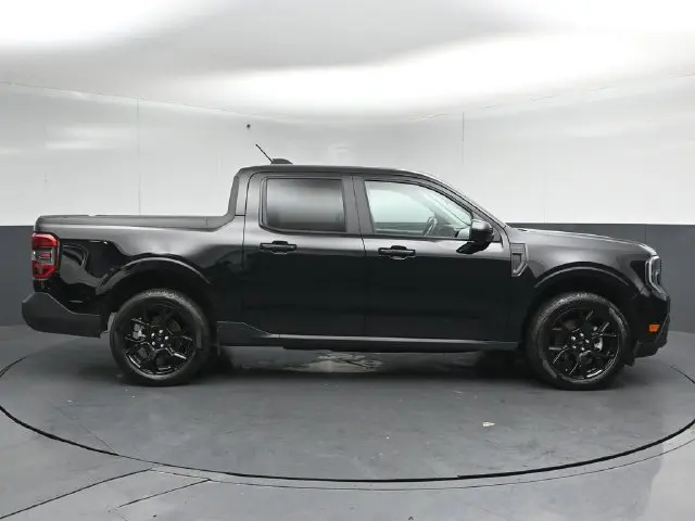 2025 Ford Maverick - $37,944