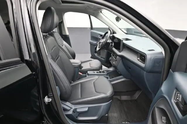 2025 Ford Maverick - $37,944