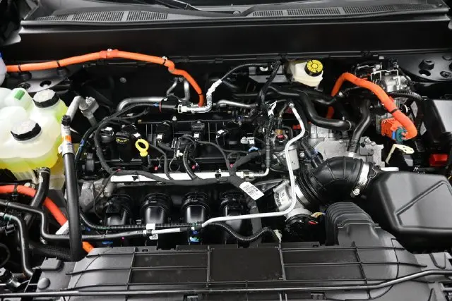 2025 Ford Maverick - $37,944