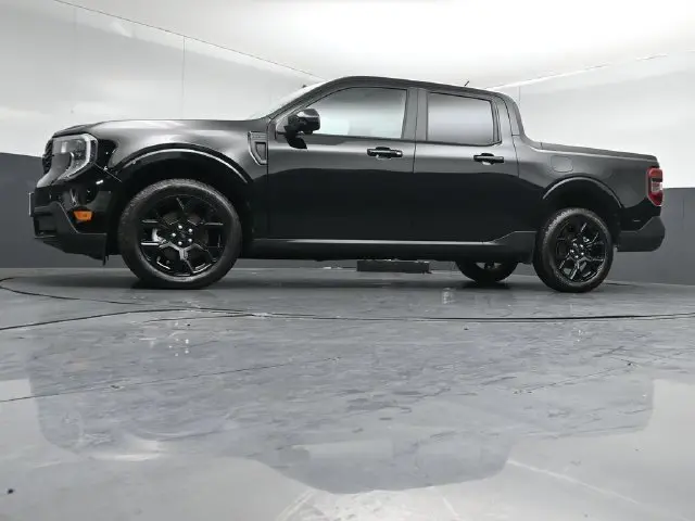 2025 Ford Maverick - $37,944