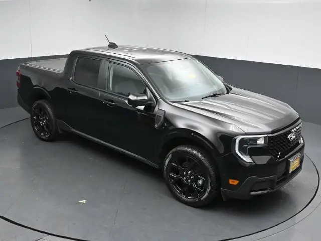 2025 Ford Maverick - $37,944