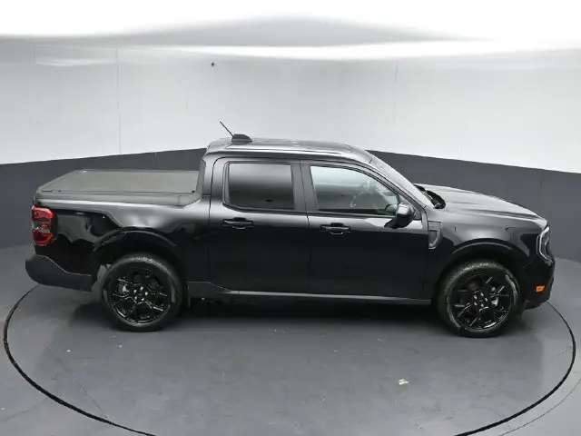 2025 Ford Maverick - $37,944