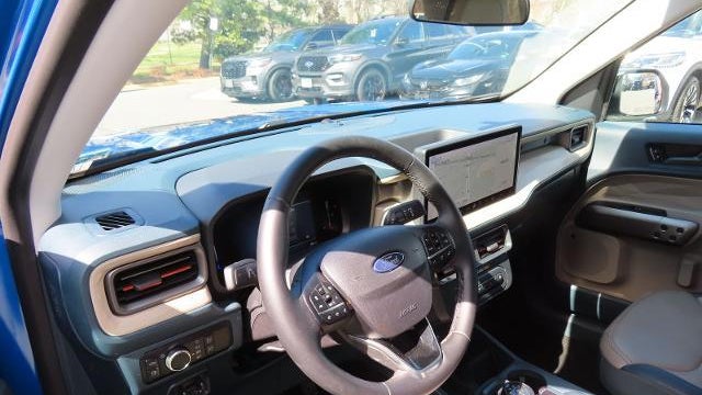 2025 Ford Maverick Lariat