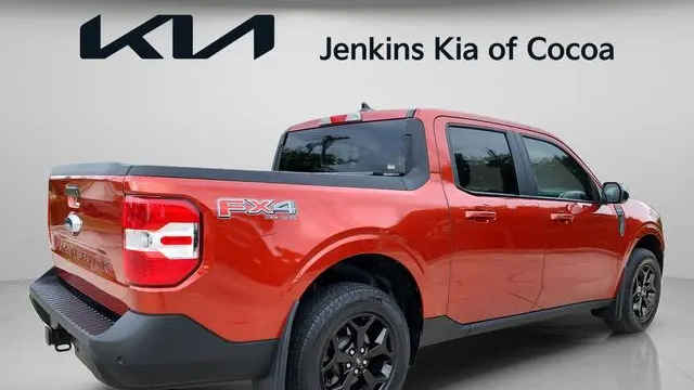 2024 Ford Maverick Lariat