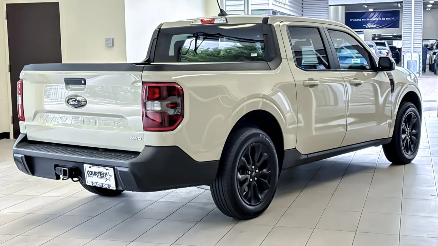 2024 Ford Maverick Lariat