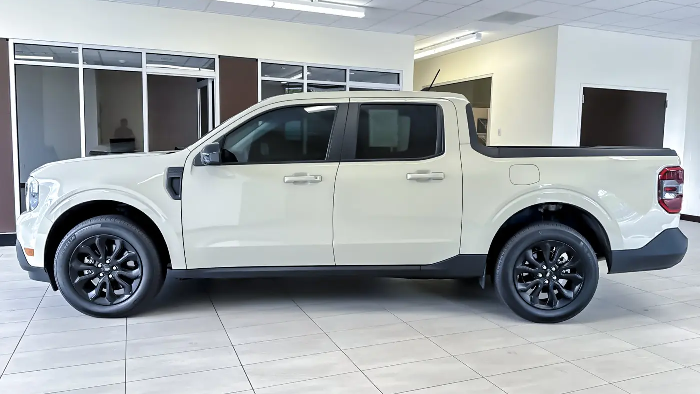 2024 Ford Maverick Lariat