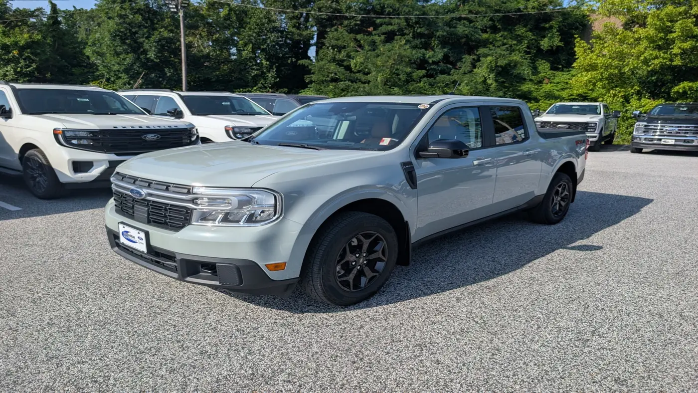 2024 Ford Maverick Lariat