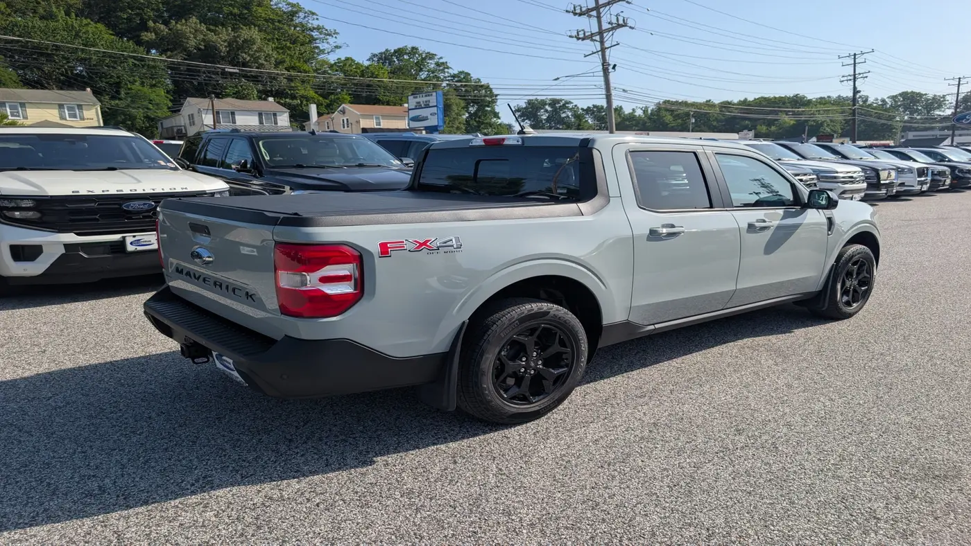 2024 Ford Maverick Lariat