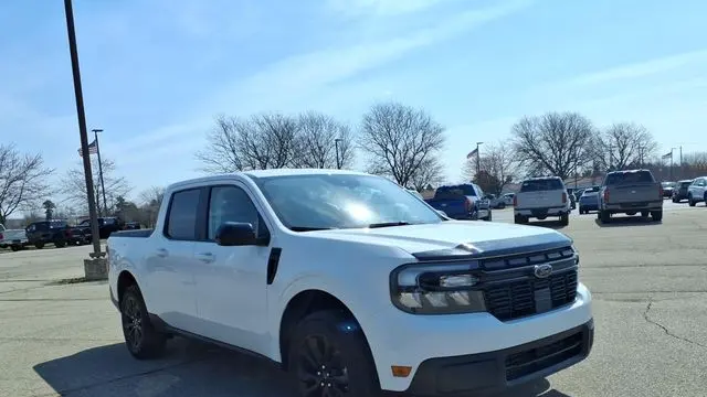 2024 Ford Maverick Lariat