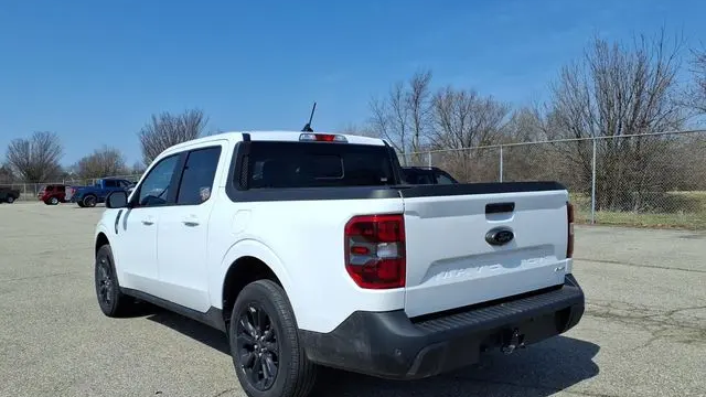 2024 Ford Maverick Lariat