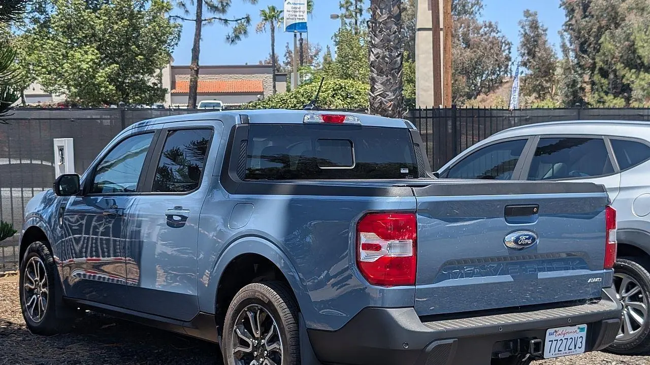 2024 Ford Maverick Lariat