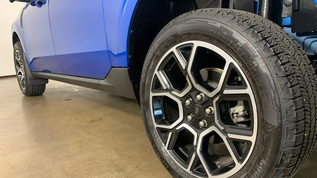 2025 Ford Maverick Lariat