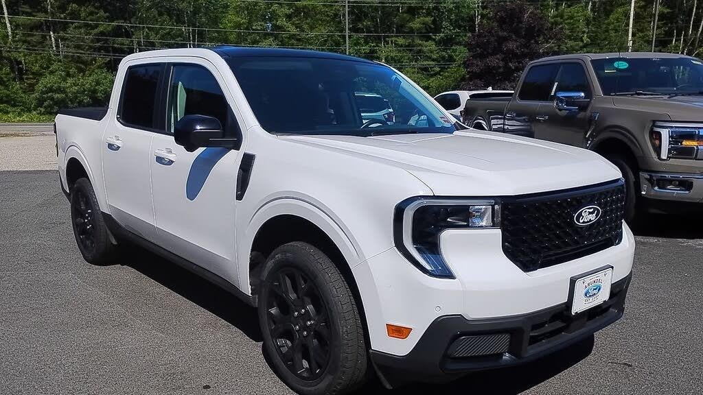 Preowned 2025 Ford Maverick Lariat for Sale