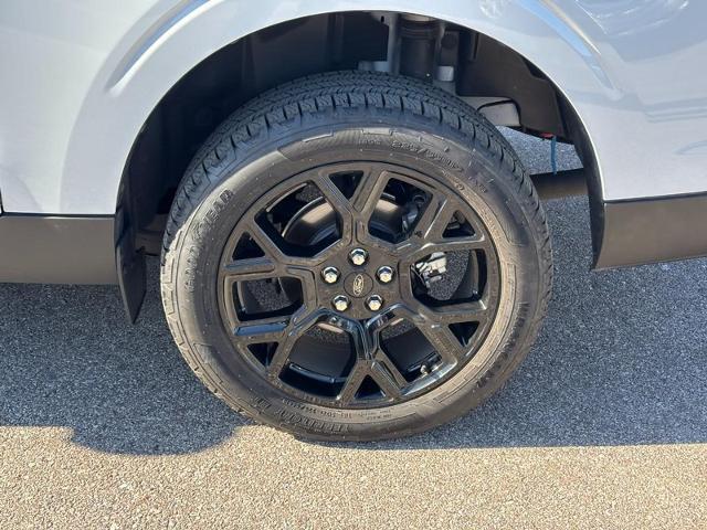 2025 Ford Maverick - $33,987