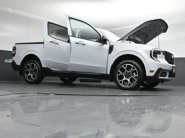2025 Ford Maverick - $34,825