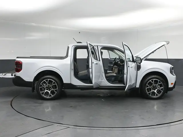 2025 Ford Maverick - $34,825