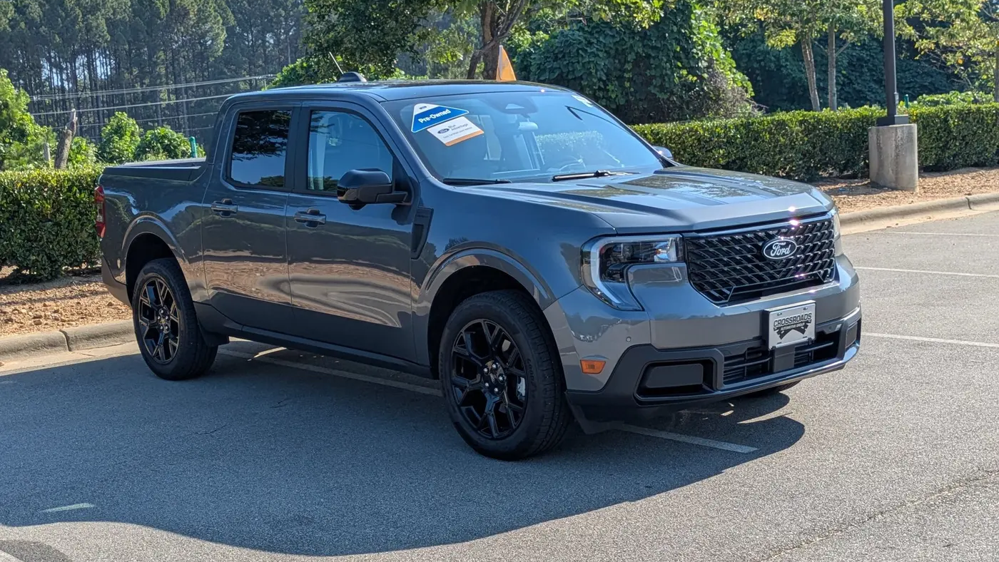 Preowned 2025 Ford Maverick Lariat for Sale