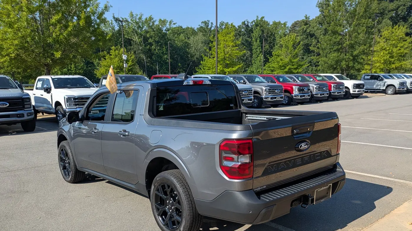 2025 Ford Maverick Lariat